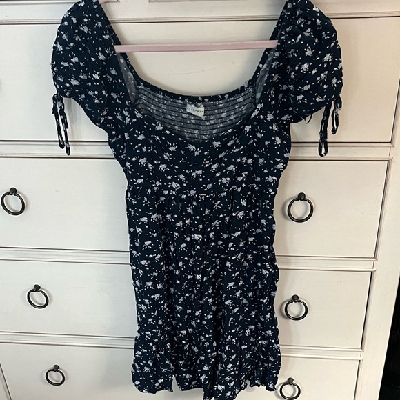 Aeropostale Floral Sweetheart Babydoll Dress - Picture 4 of 6